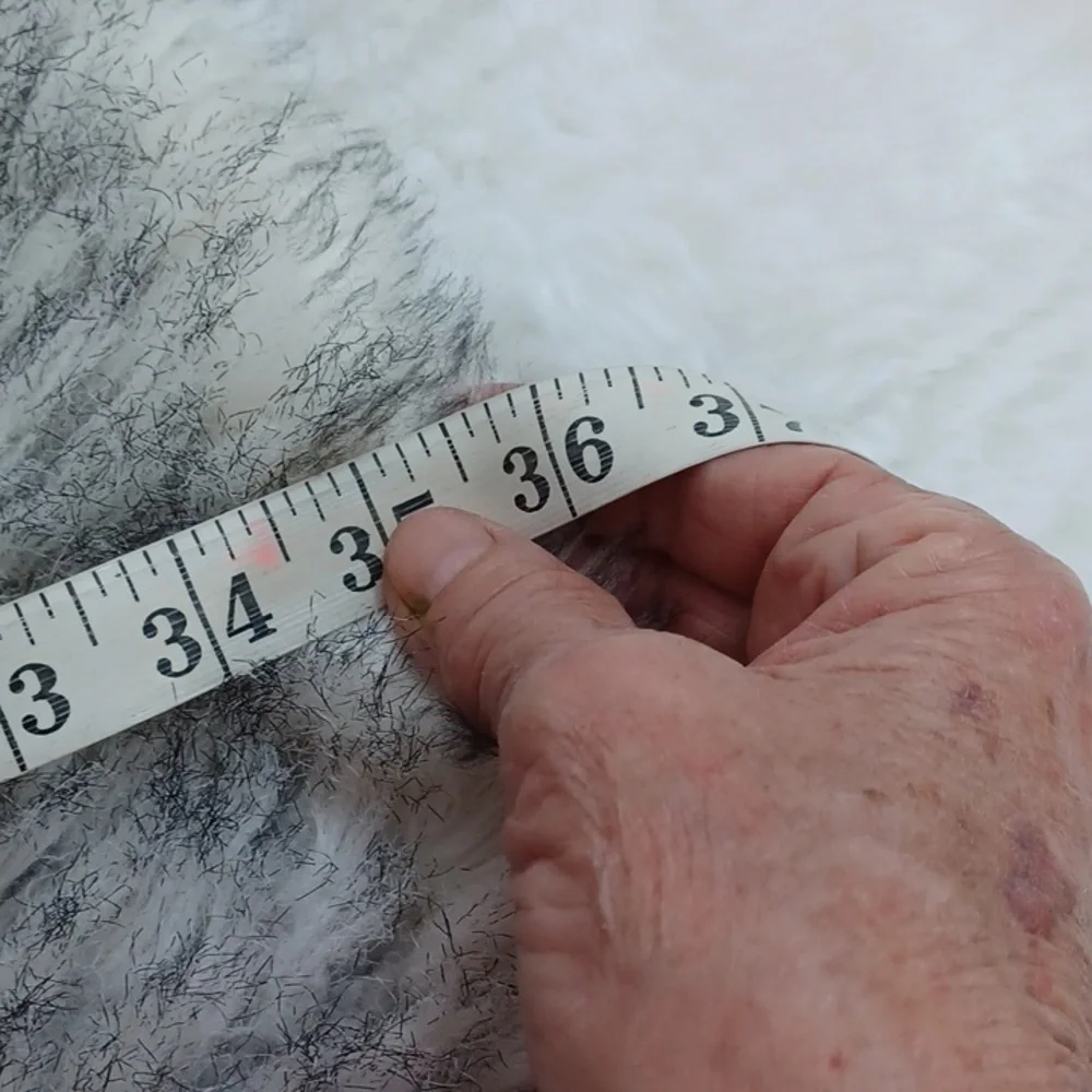 Furry Wolf Colors 36x36 Piece Of Material Add. Backing & Make A Rug